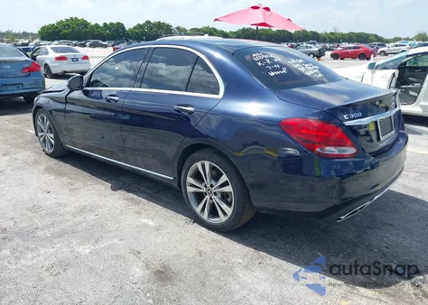 2018 Mercedes-Benz C 300 из США, поврежденный, VIN WDDWF4JB8JR350902